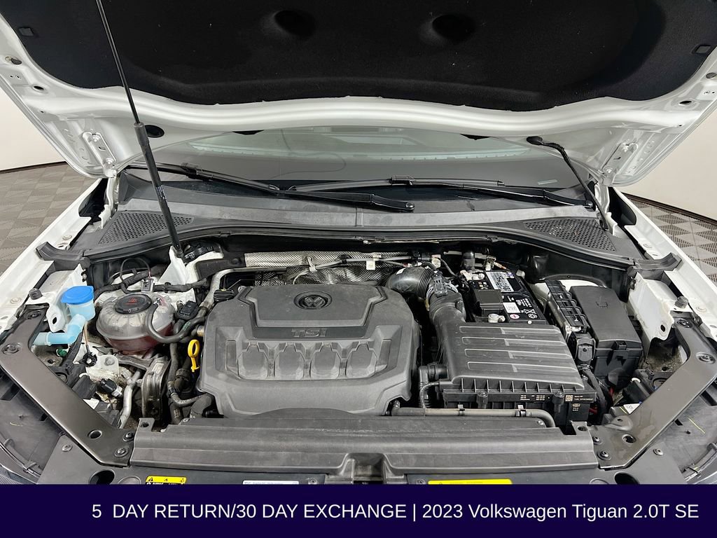 Used 2023 Volkswagen Tiguan SE image 34