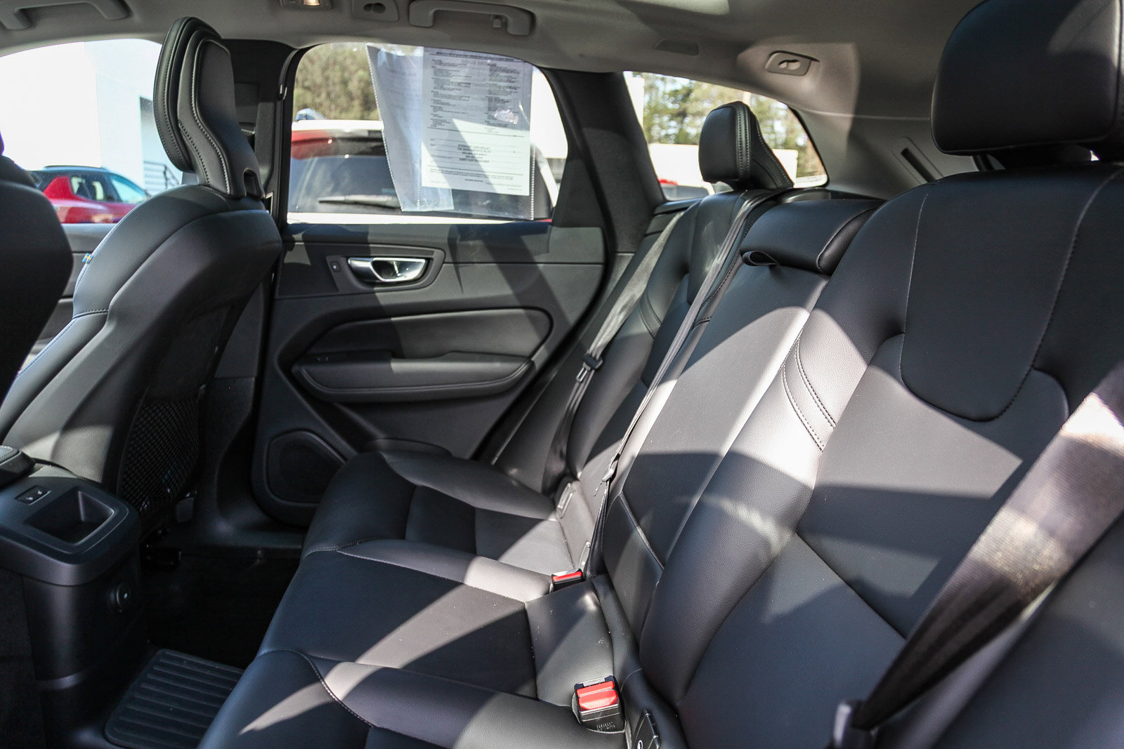 Used 2025 Volvo XC60 T8 Core w/ Protection Package Premier image 15