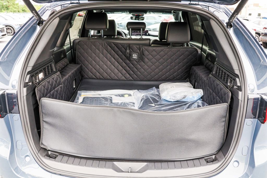 Used 2025 MAZDA CX-70 Plug-In Hybrid w/ Premium Plus image 32