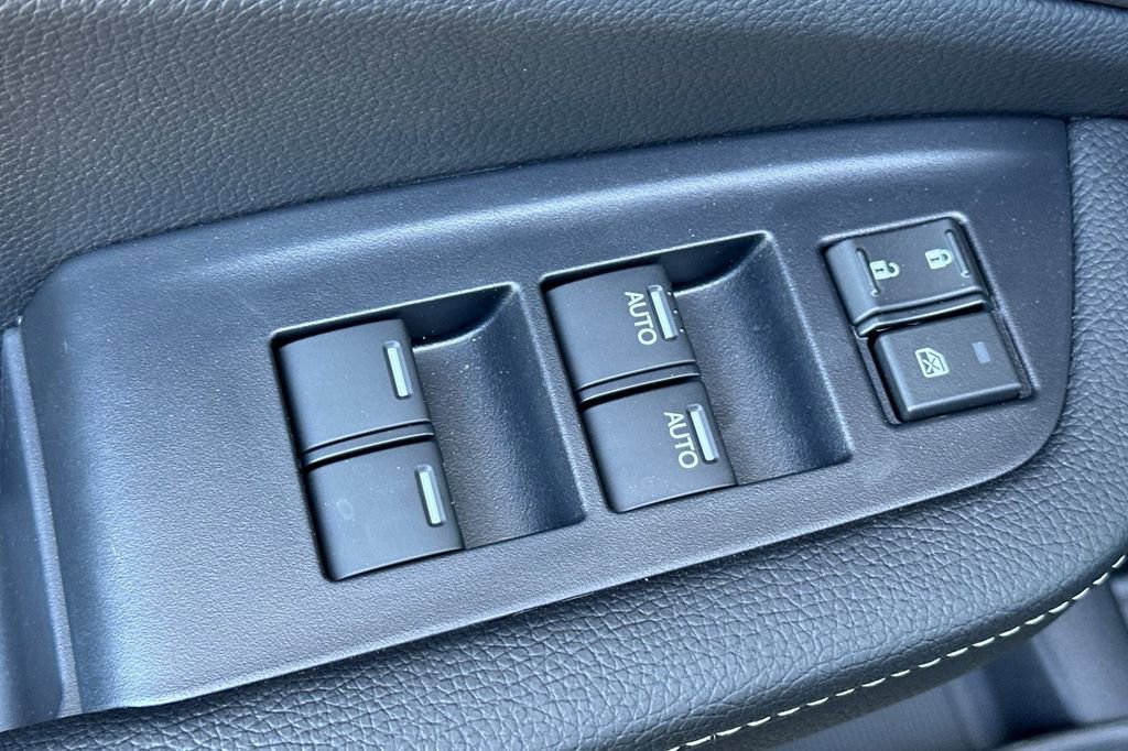 New 2025 Honda Ridgeline Sport image 12