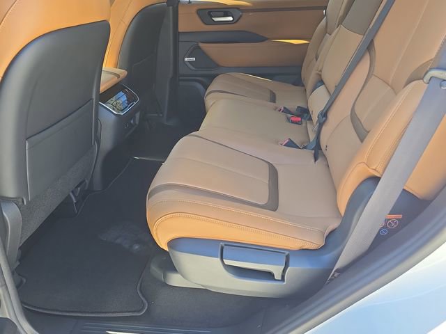 New 2026 Nissan Armada SL image 19