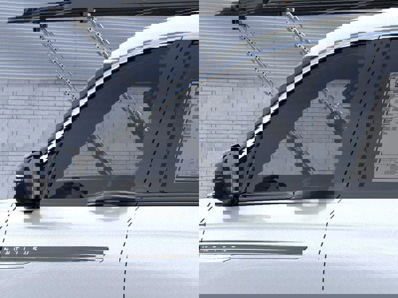 New 2026 Lincoln Nautilus Premier image 20