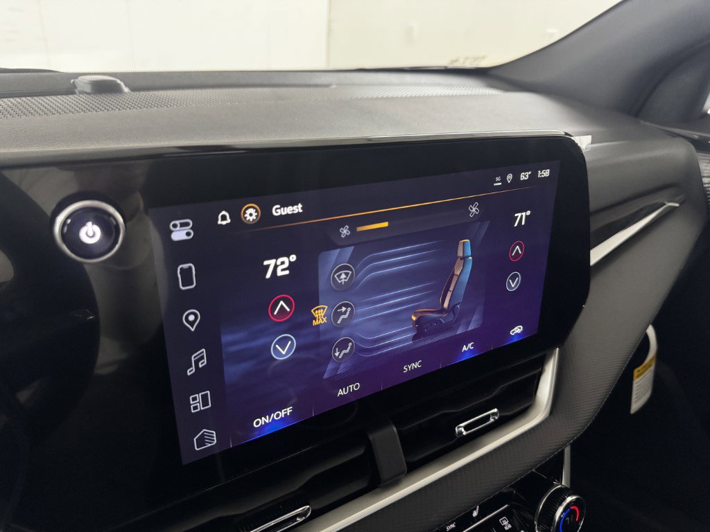 New 2026 Chevrolet Equinox LT w/ Convenience Package II image 33