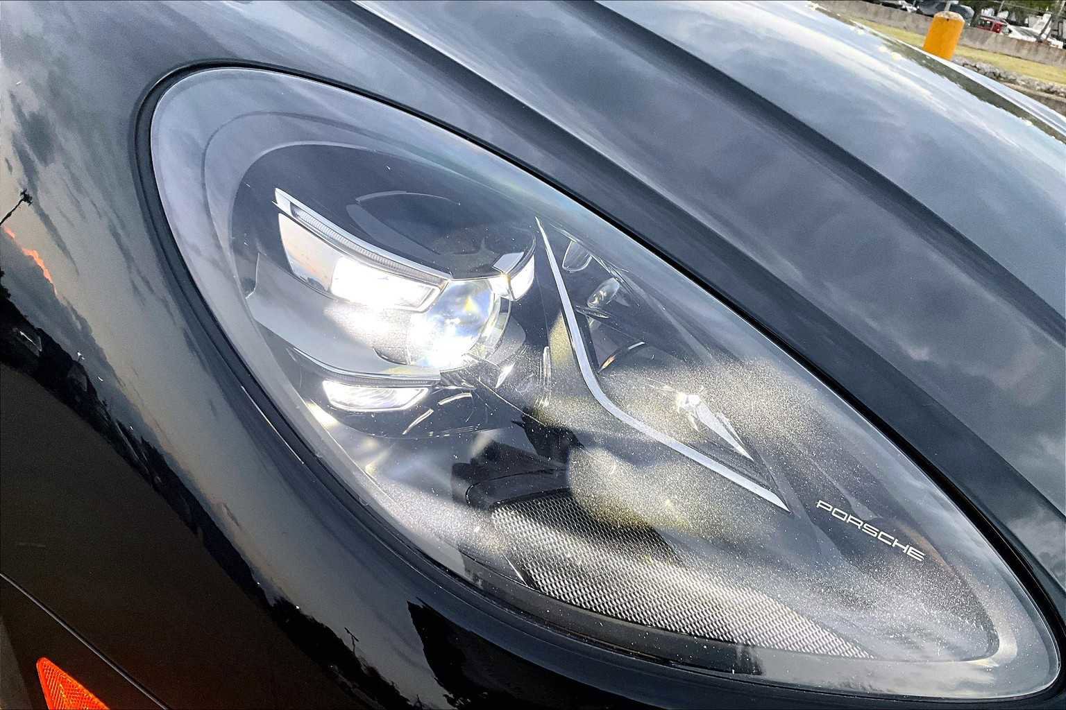 Used 2021 Porsche Macan image 54