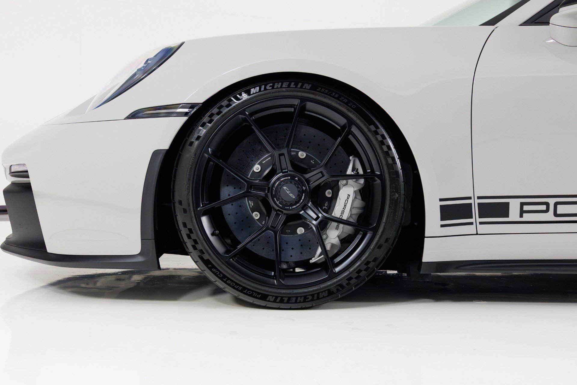 Used 2022 Porsche 911 GT3 RWD image 9