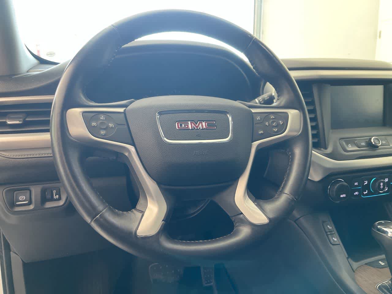 Used 2017 GMC Acadia SLE AWD/4WD image 13