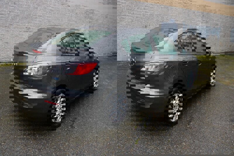 Used 2013 MAZDA MAZDA3 i Grand Touring image 3