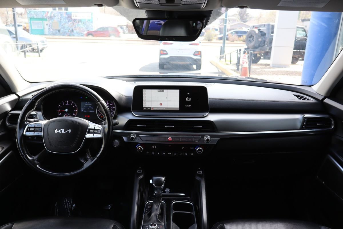 Used 2022 Kia Telluride S image 14
