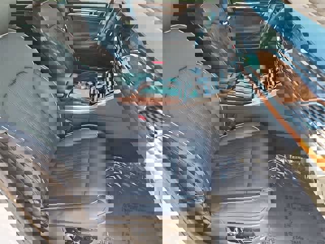 Used 2019 Genesis G90 3.3T Premium image 22