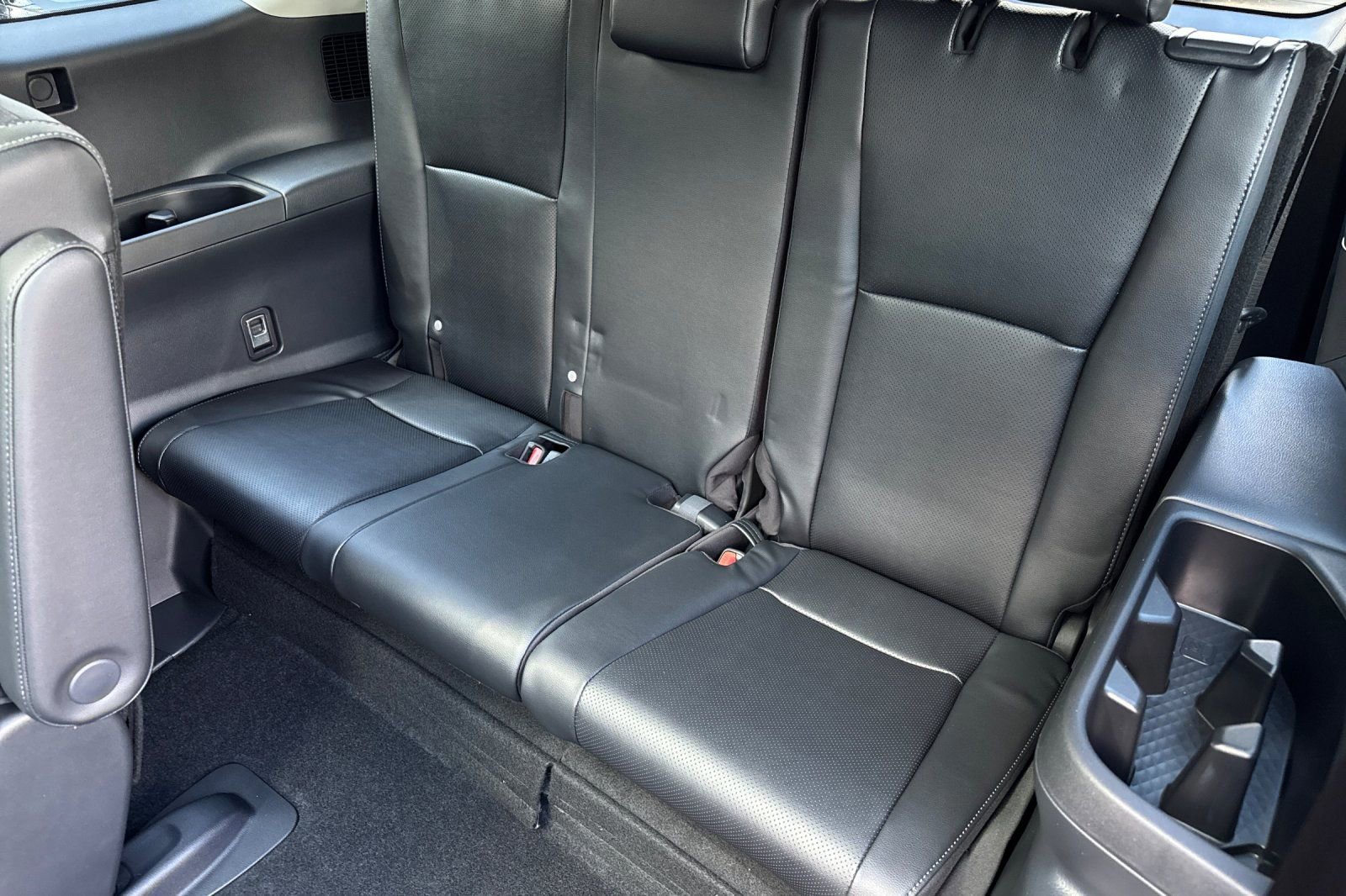 New 2026 Toyota Grand Highlander Limited image 17