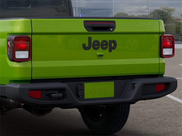 New 2025 Jeep Gladiator Sport image 13