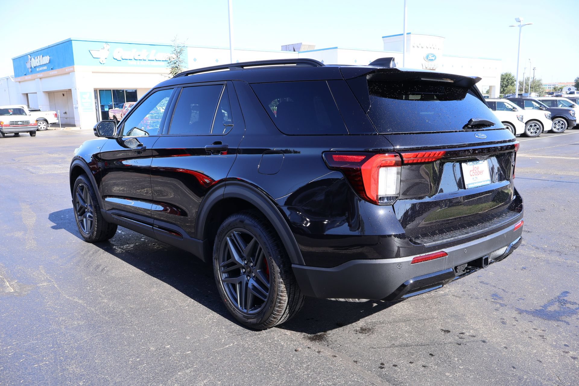 New 2026 Ford Explorer ST-Line w/ ST-Line Street Pack AWD/4WD image 24