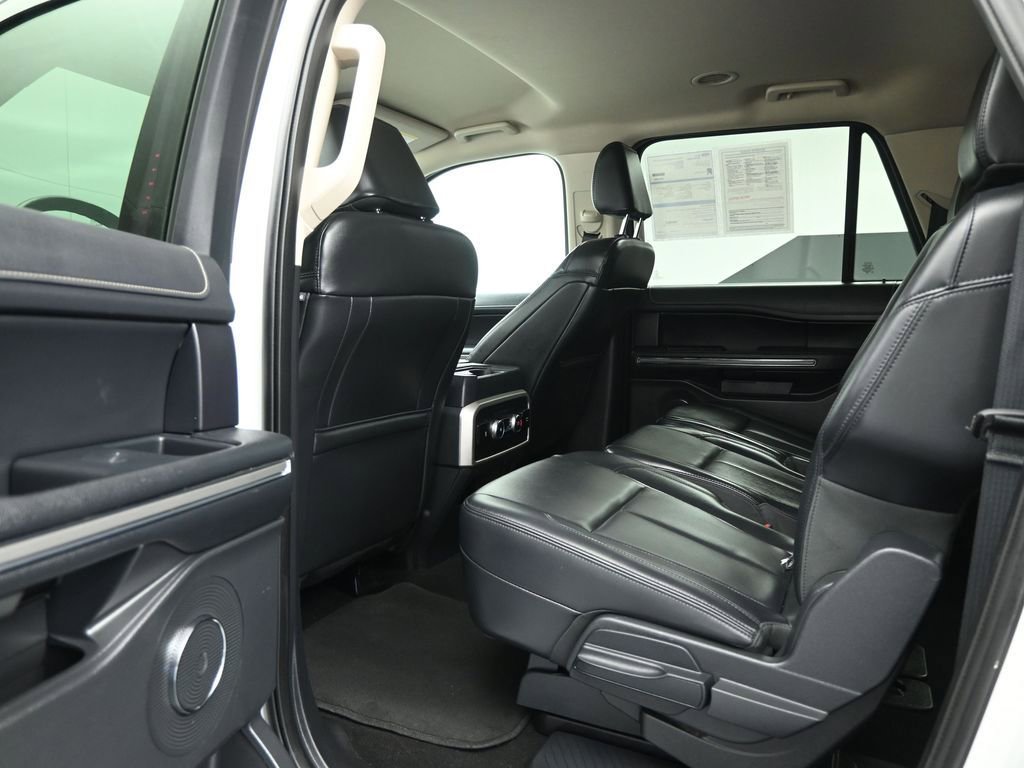Used 2024 Ford Expedition Max XLT image 20
