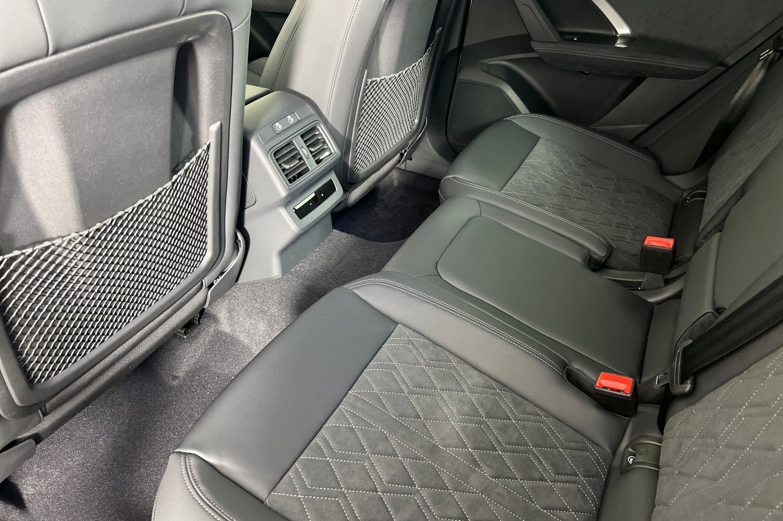 New 2025 Audi SQ5 Premium Plus image 11