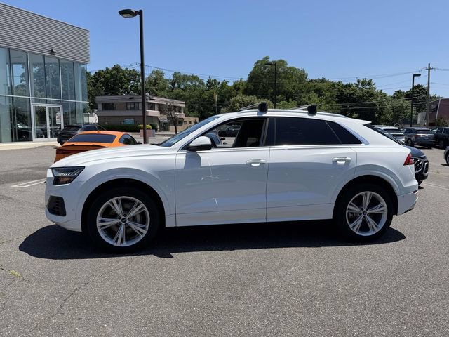 Certified 2023 Audi Q8 Premium w/ Convenience Package AWD/4WD image 3