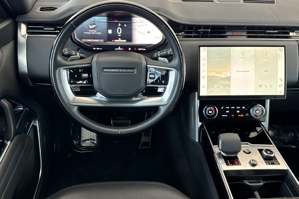 Used 2023 Land Rover Range Rover SE AWD/4WD image 18