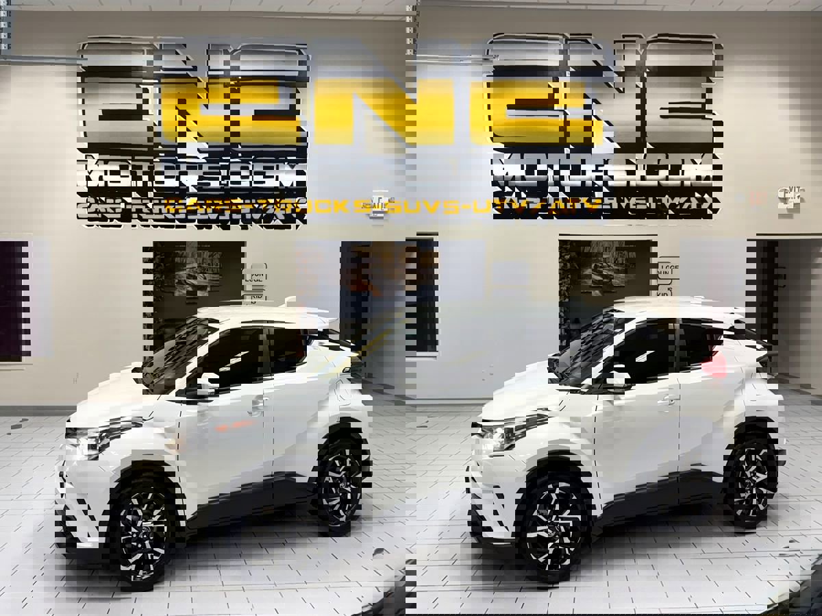 Used 2018 Toyota C-HR XLE image 49