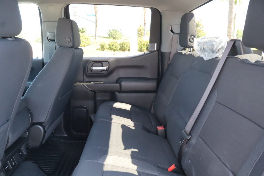 New 2026 Chevrolet Silverado 1500 Custom w/ Turbomax Blackout Package AWD/4WD image 30