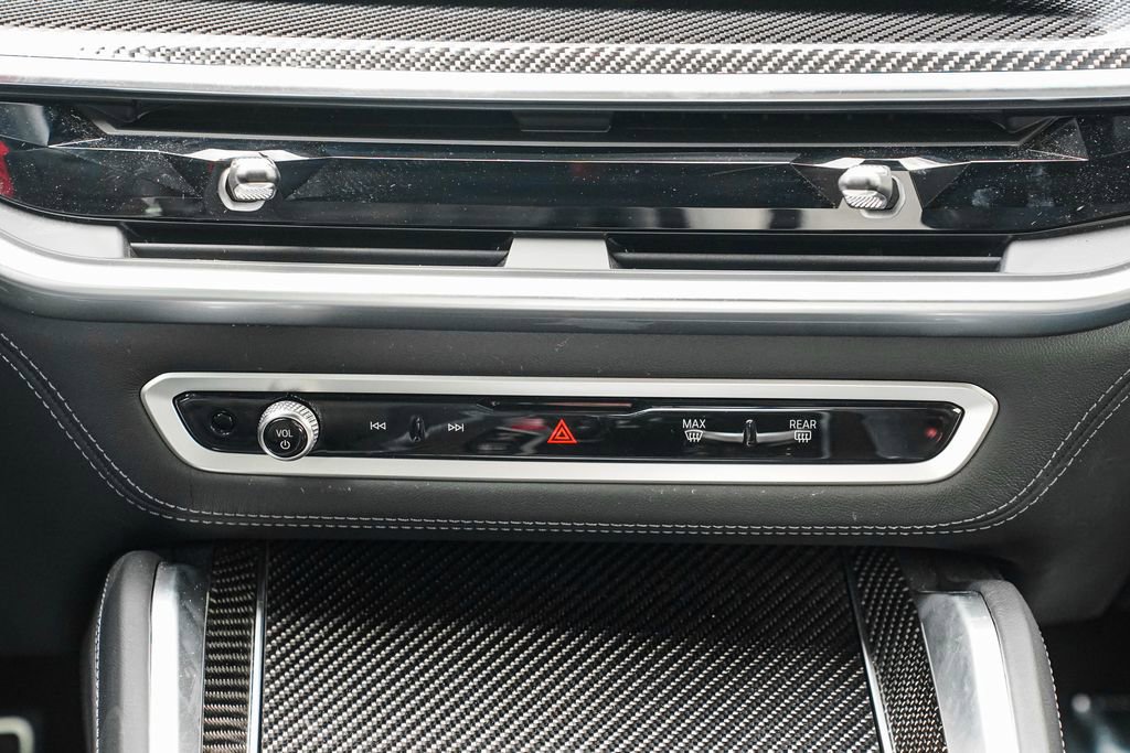 Used 2024 BMW X6 M Competition w/ Executive Package image 15