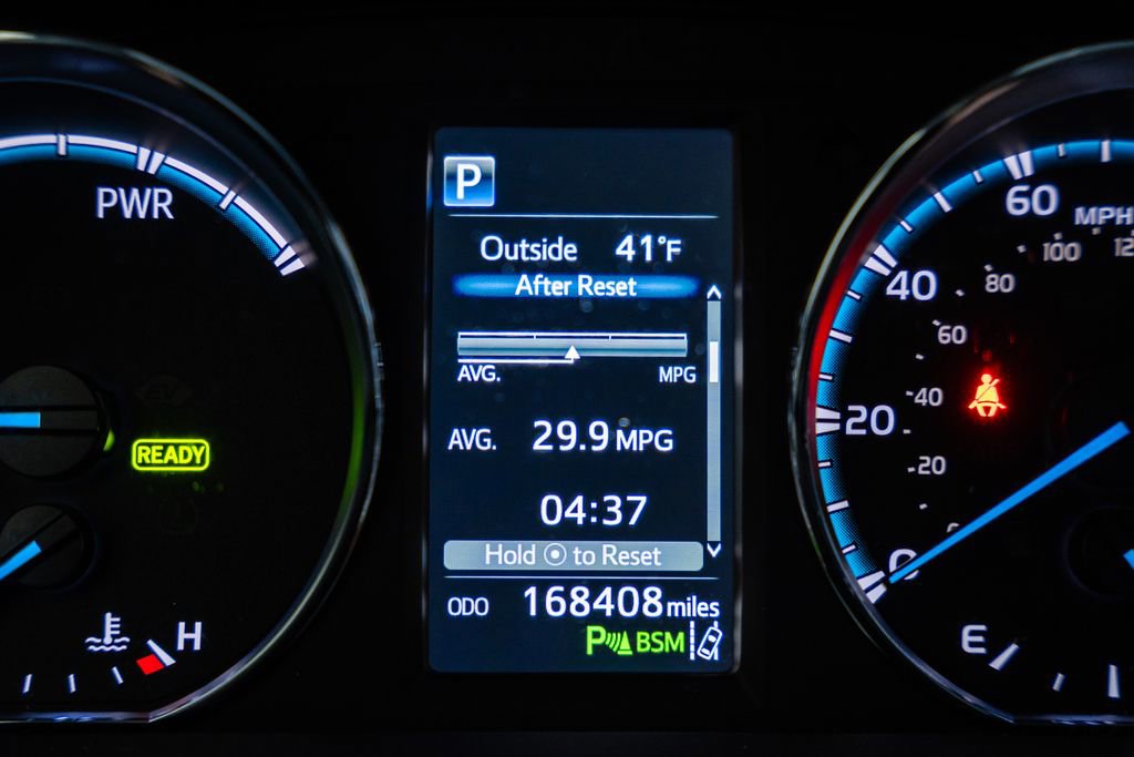 Used 2016 Toyota RAV4 Limited w/ Advanced Technology Package image 39