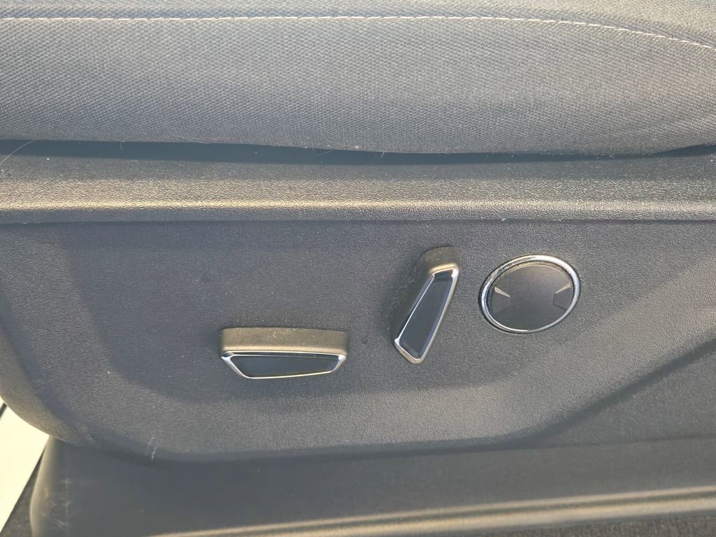 Used 2021 Ford F150 XLT w/ Equipment Group 302A High image 11