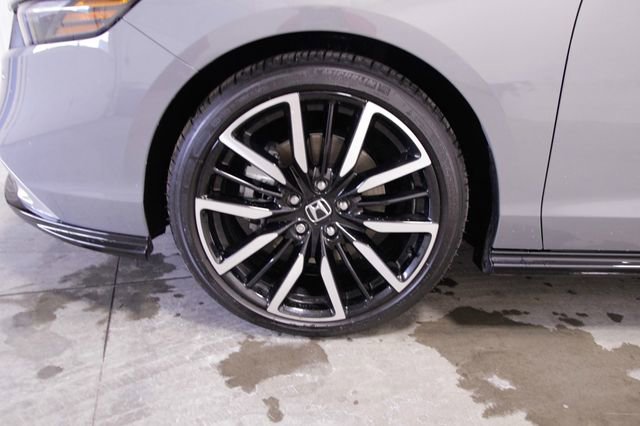 Certified 2025 Honda Accord Touring image 11