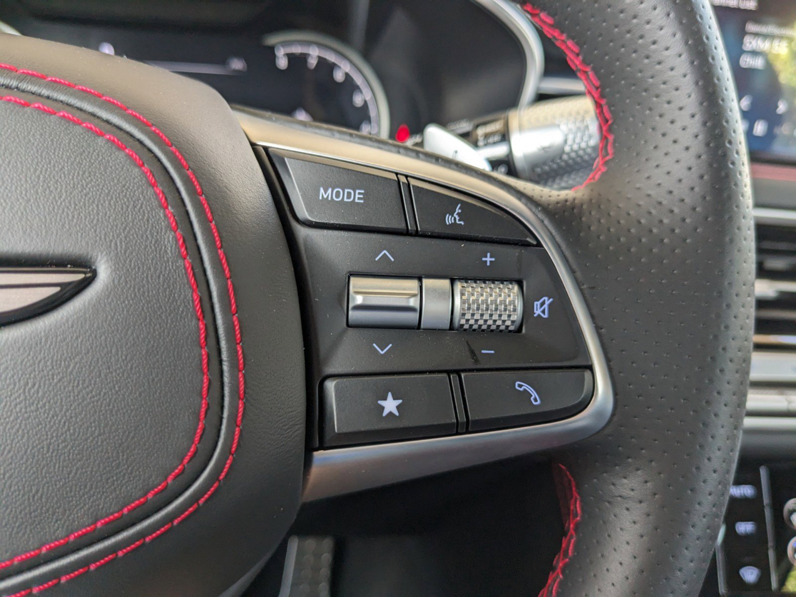 Certified 2024 Genesis G70 3.3T Advanced w/ Sport Prestige Package image 22