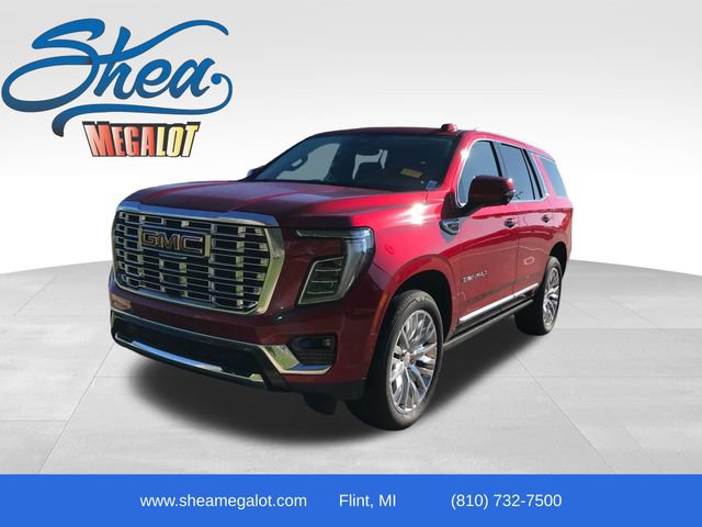 Used 2025 GMC Yukon Denali w/ Sun & Power Step Package