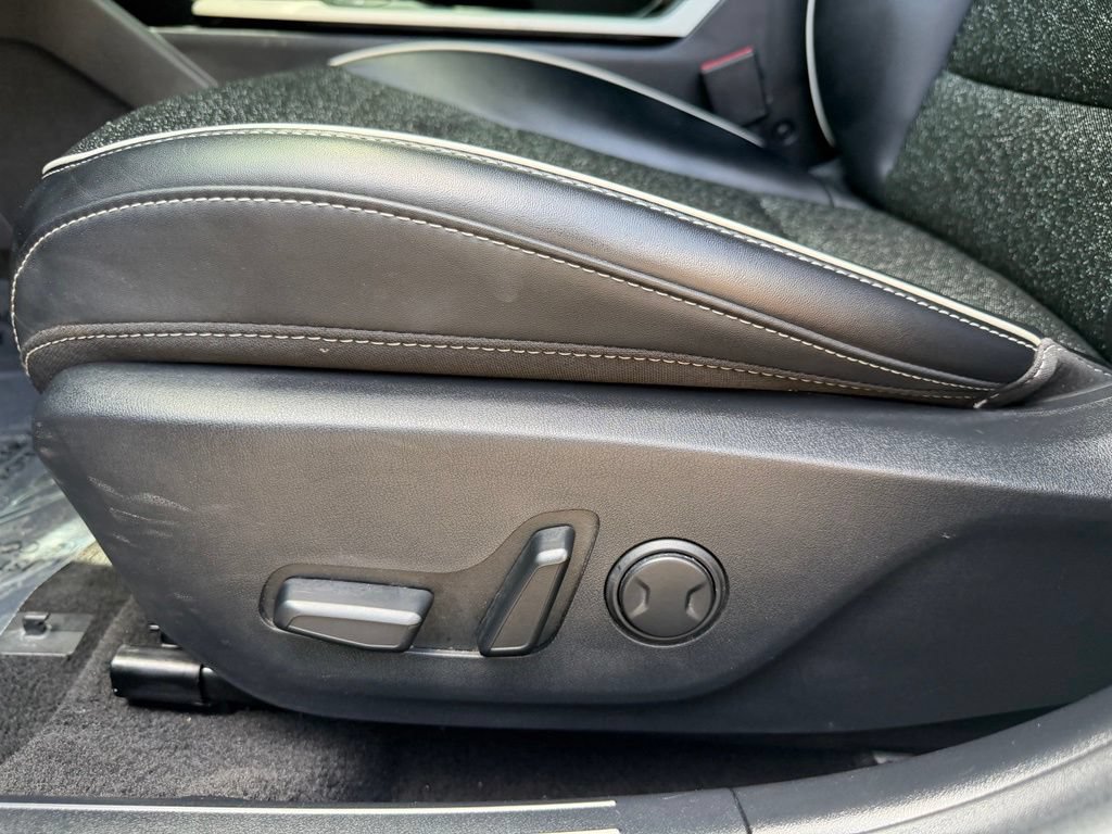 Used 2025 Kia K4 GT-Line w/ GT-Line Sunroof Package FWD image 18