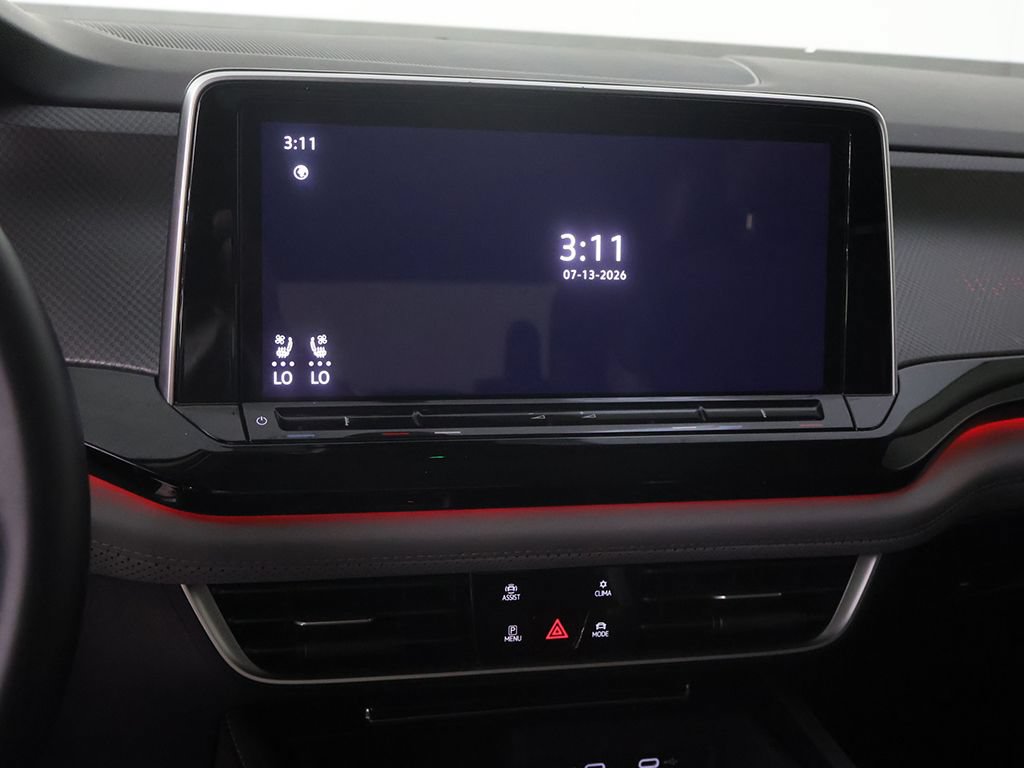 Used 2024 Volkswagen Atlas Peak Edition SE AWD/4WD image 45