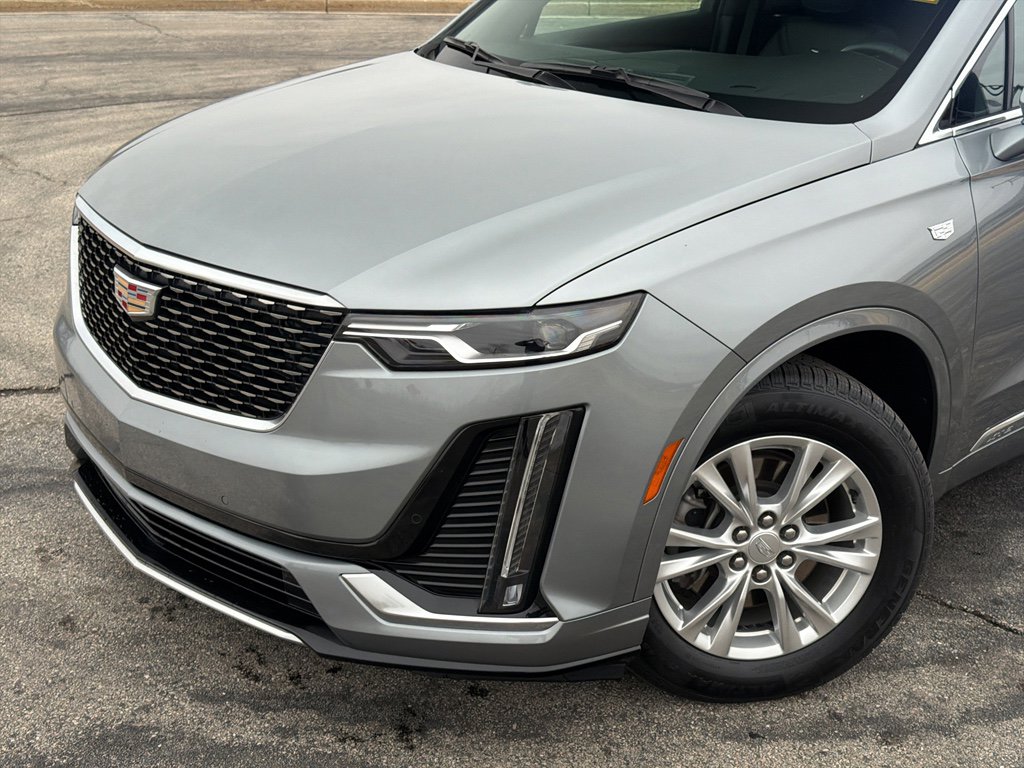 Used 2024 Cadillac XT6 Luxury w/ LPO, Floor Liner Package AWD/4WD image 8