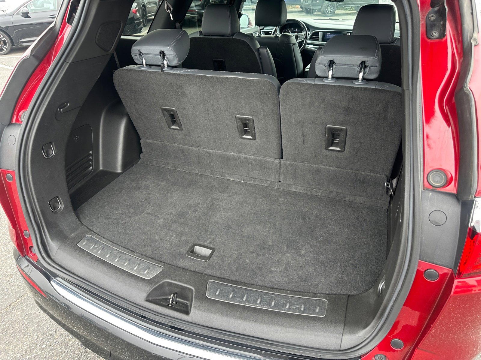 Used 2024 Buick Enclave Premium image 26