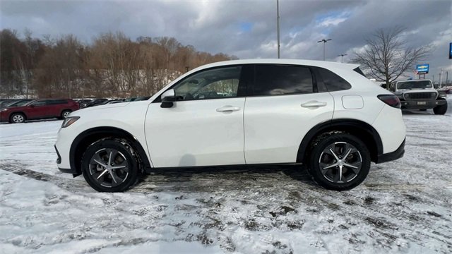 Used 2023 Honda HR-V EX-L image 5