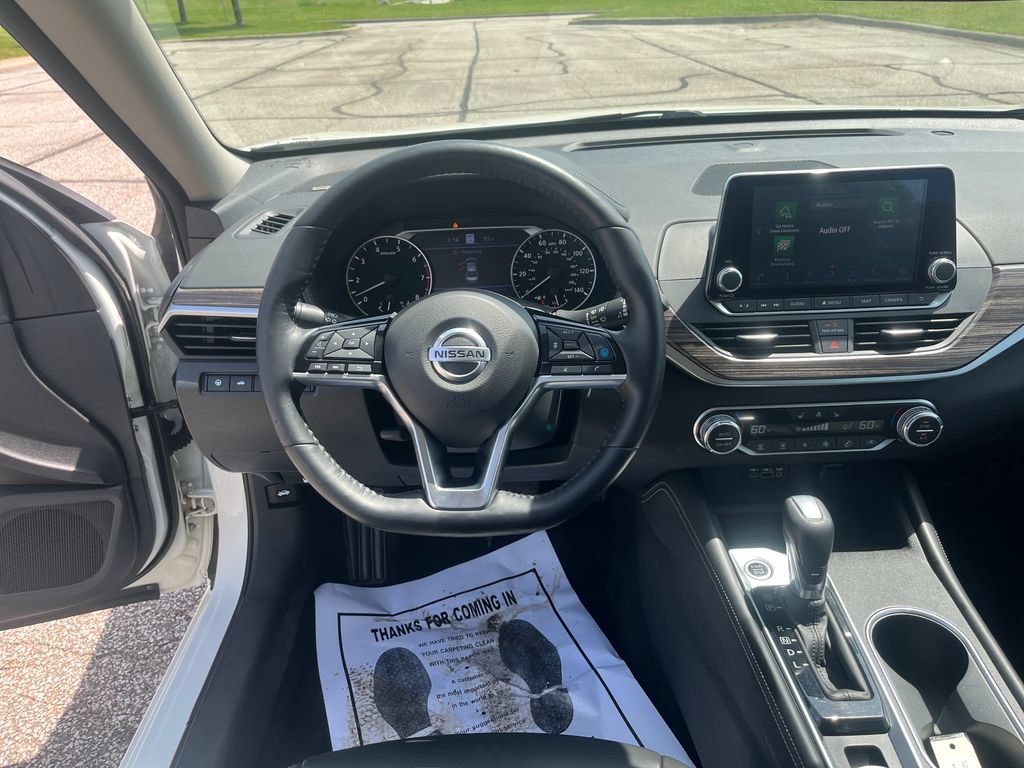 Used 2019 Nissan Altima 2.5 Platinum AWD/4WD image 13