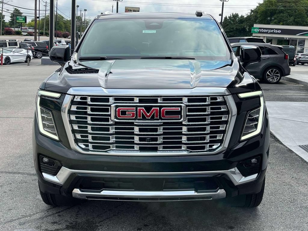 New 2026 GMC Yukon Denali w/ Sun & Power Step Package AWD/4WD image 8
