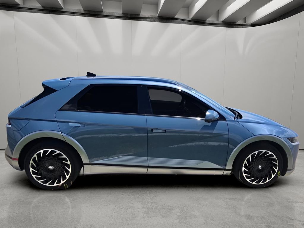 Used 2023 Hyundai Ioniq 5 Limited w/ Cargo Package AWD/4WD image 6