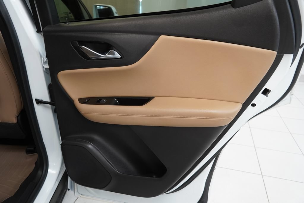 Used 2019 Chevrolet Blazer Premier w/ Sun and Wheels Package FWD image 31