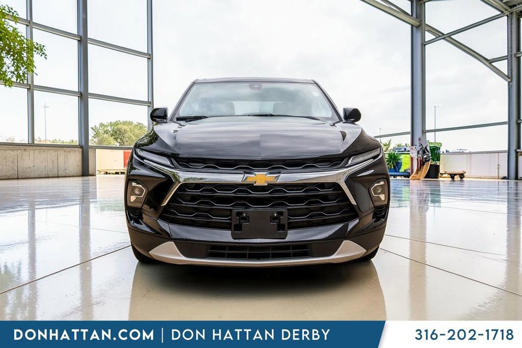 Used 2025 Chevrolet Blazer LT FWD image 26