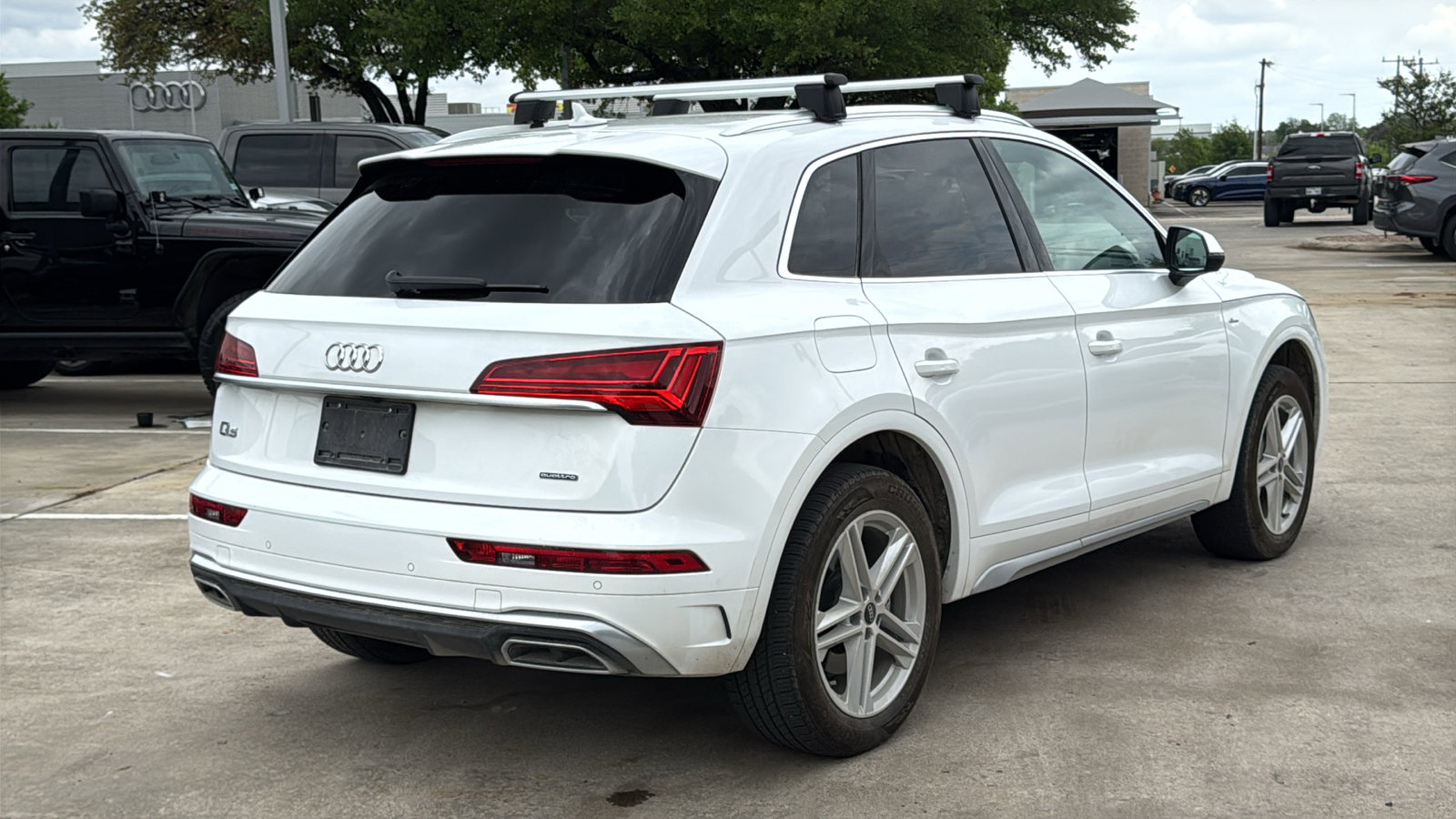 Used 2025 Audi Q5 e Premium image 7