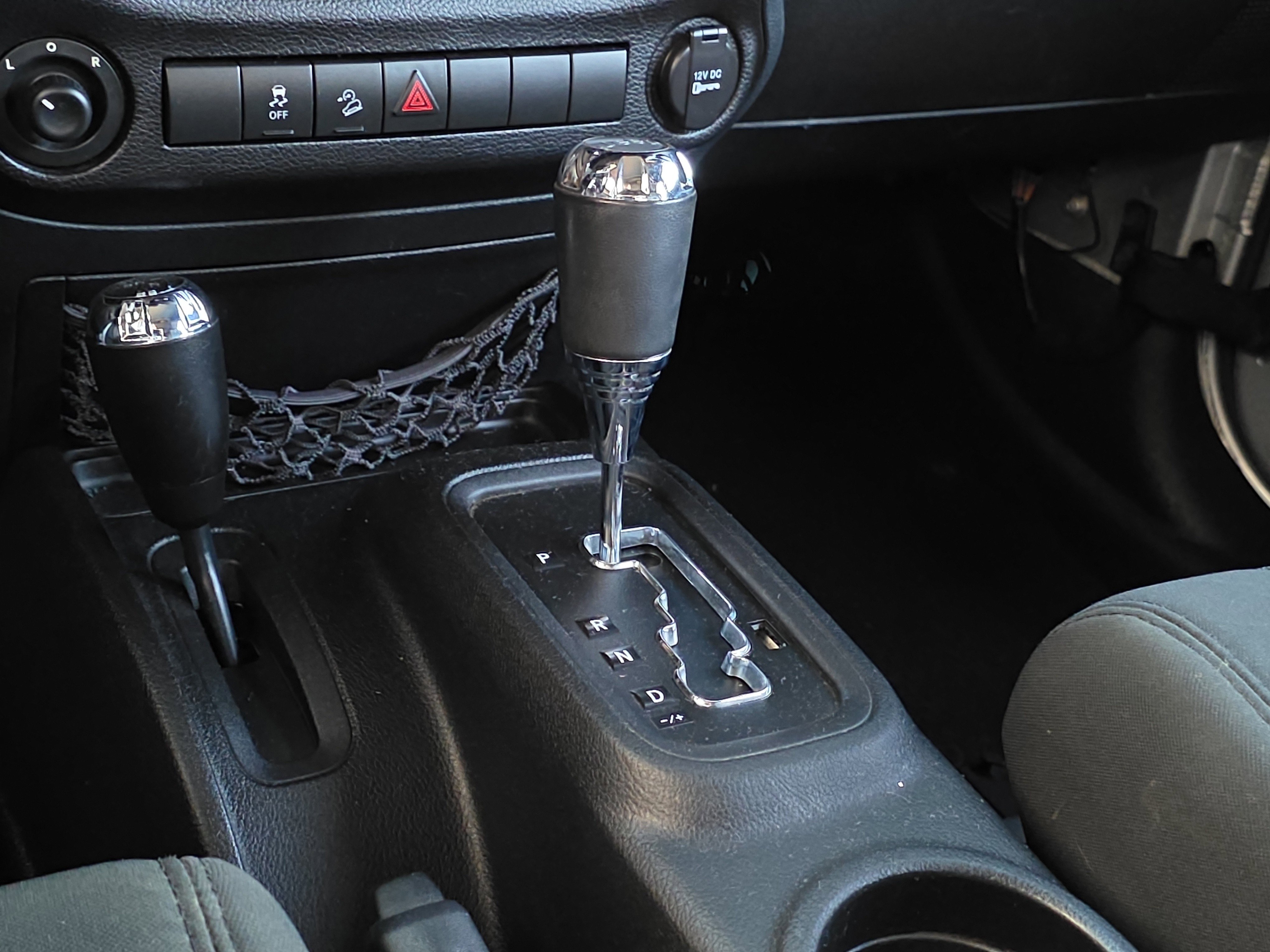 Used 2012 Jeep Wrangler Unlimited Sport image 24