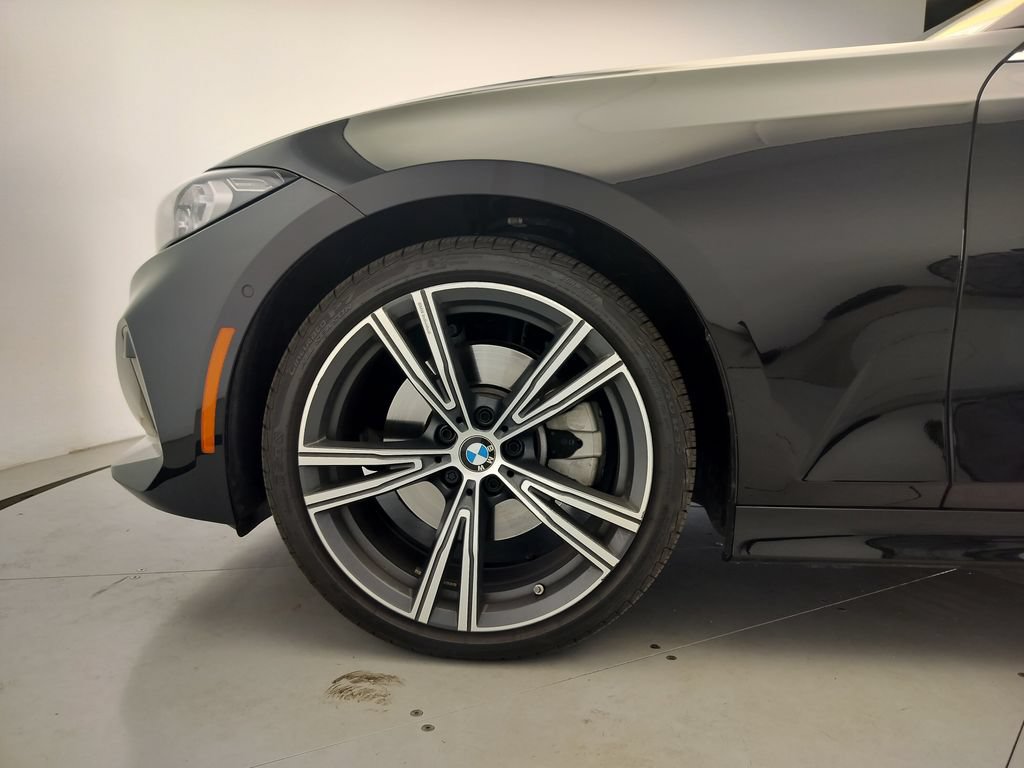 Certified 2024 BMW 330i Sedan w/ Premium Package RWD image 5