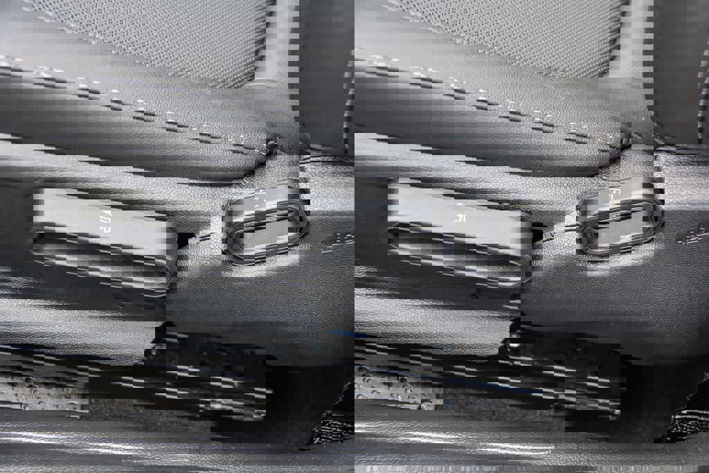 Used 2023 MINI Cooper Convertible image 15