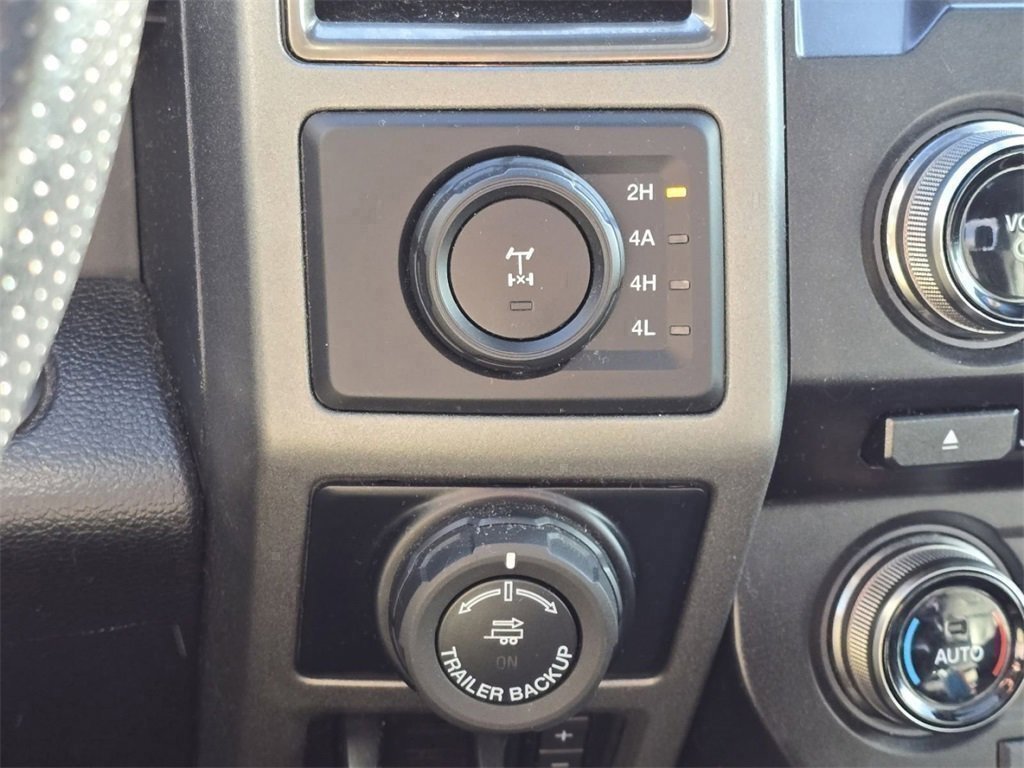 Used 2017 Ford F150 Raptor w/ Equipment Group 802A Luxury image 27