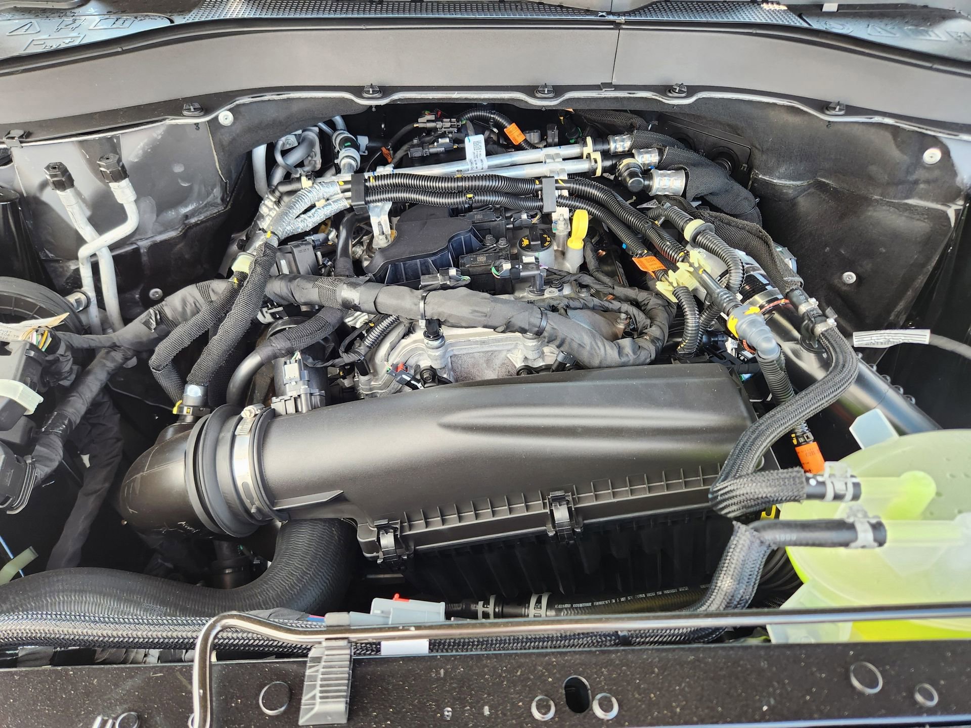 New 2025 Ford Explorer Active image 23