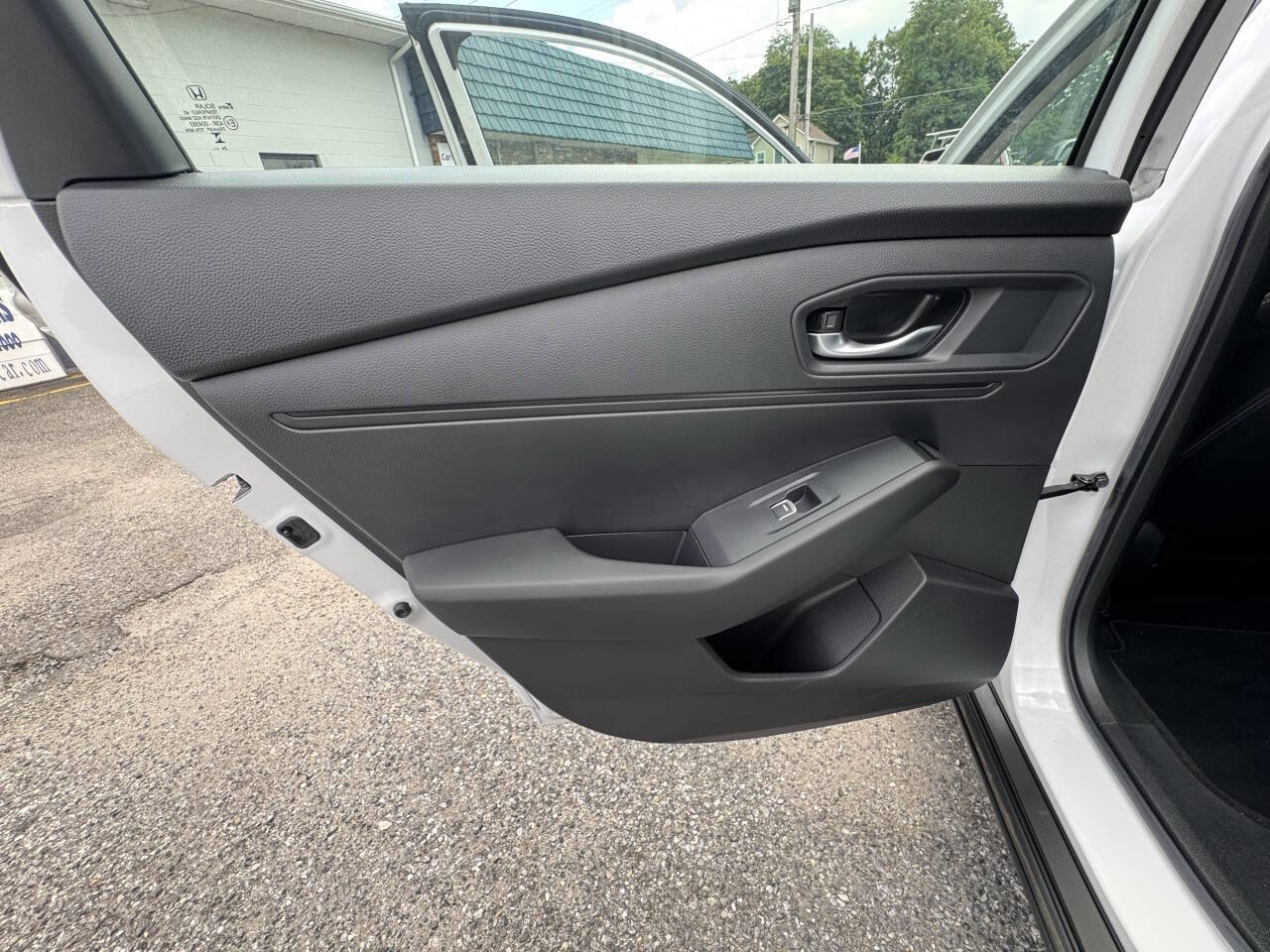 Used 2025 Honda Accord SE image 30