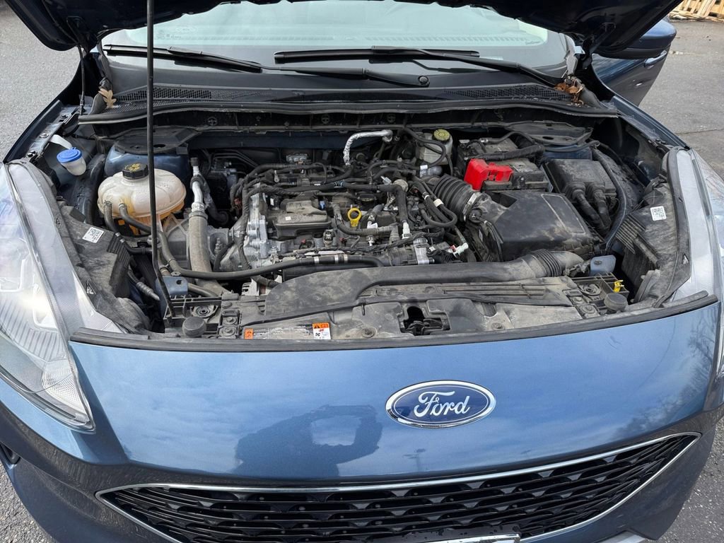 Used 2020 Ford Escape SE image 21