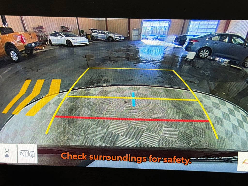 Used 2025 Toyota Grand Highlander AWD Hybrid image 30