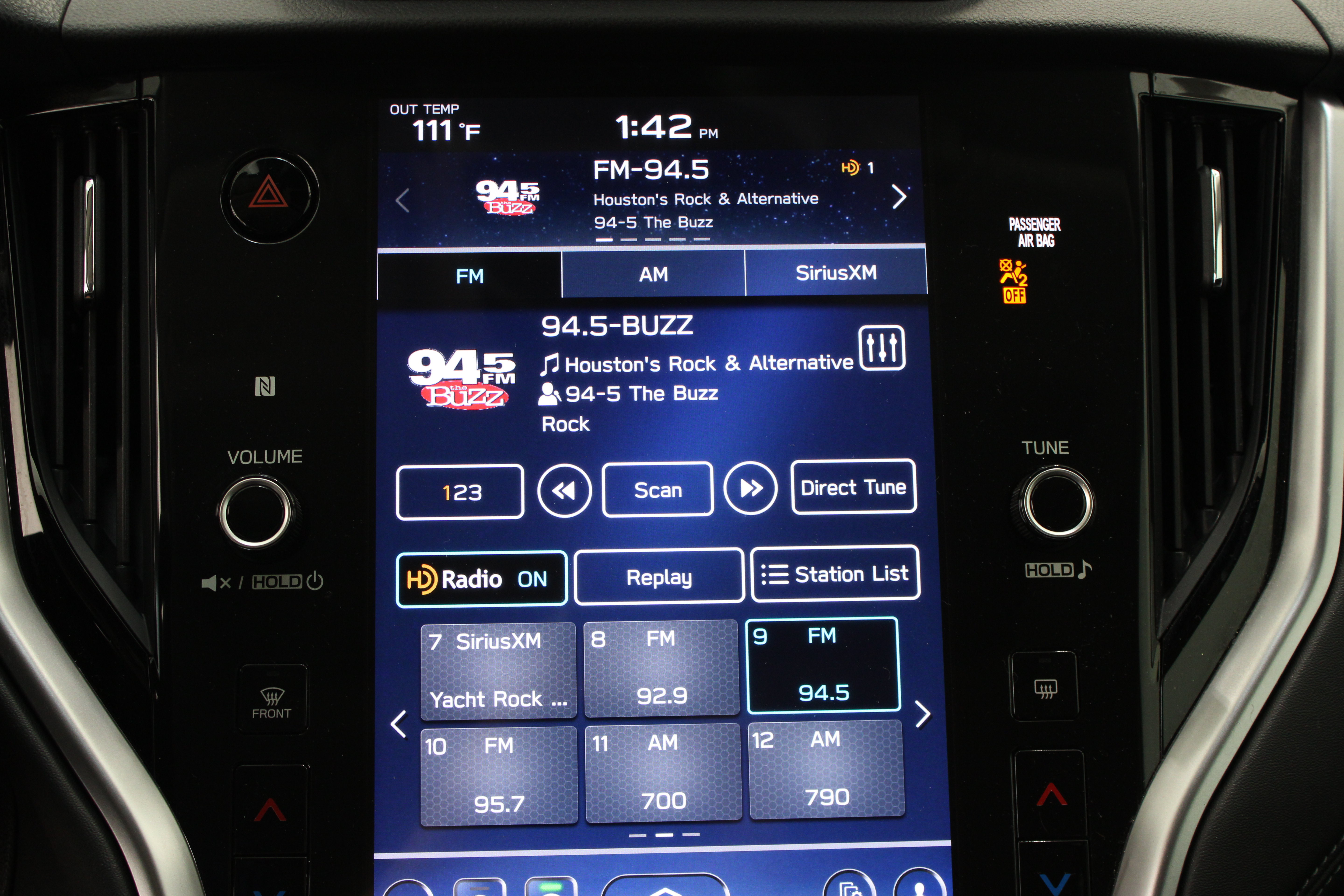 Used 2023 Subaru Outback Touring XT AWD/4WD image 19