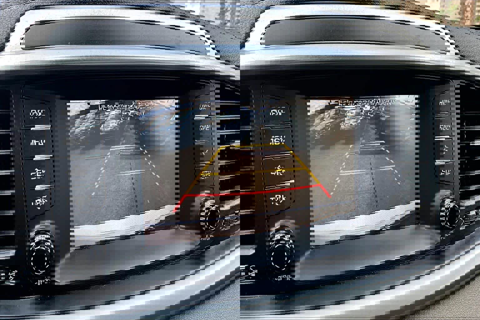 Used 2020 Kia Sorento EX image 29