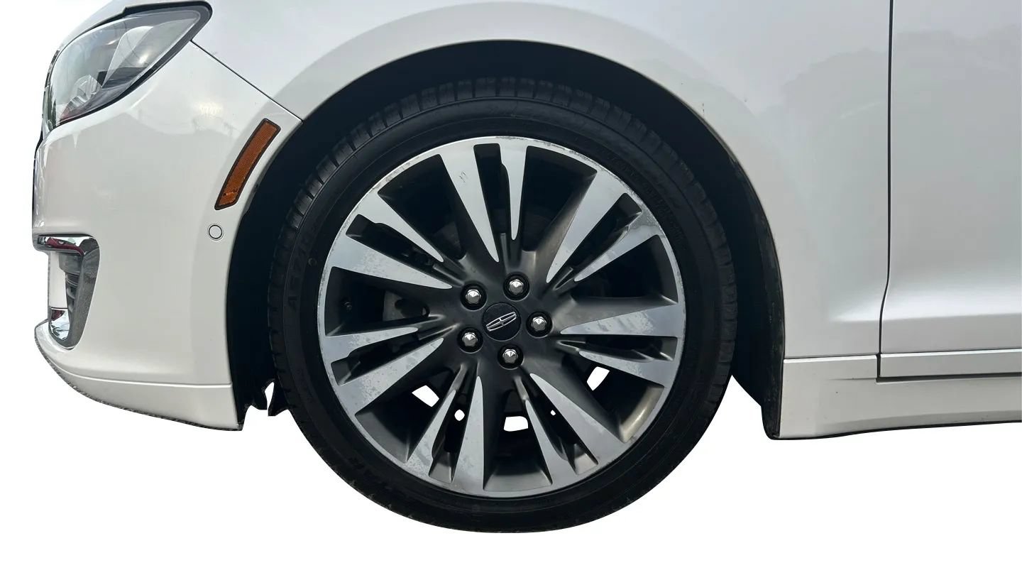 Used 2020 Lincoln MKZ Reserve w/ Elements Package AWD/4WD image 44